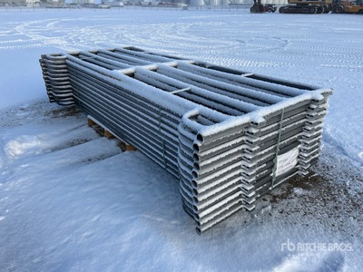 Quantity of (12) 2025 BYT 12 ft 2-3/8 in شبكات سلكية لإبقاء الحيوانات (Unused)