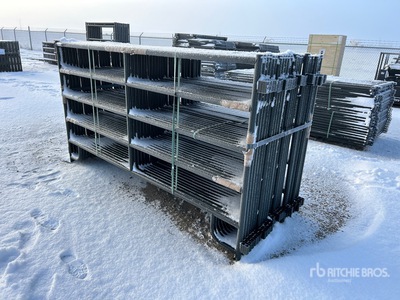 Quantity of (24) 2025 BYT 9 ft 6 in 1-5/8 in شبكات سلكية لإبقاء الحيوانات (Unused)