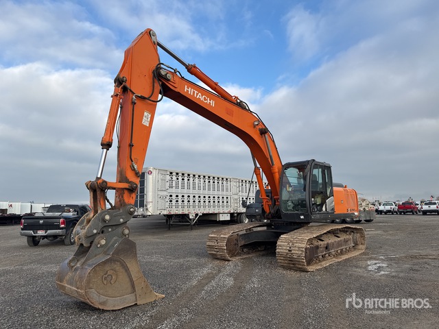 たかぱち 2012 Hitachi ZX290LC-5N Tracked Excavator | Ritchie Bros. Auctioneers
