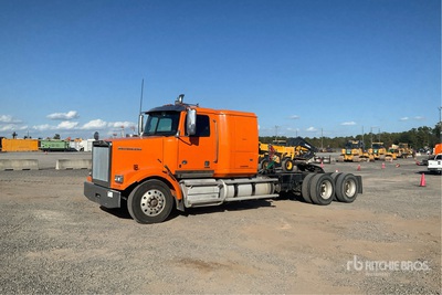 2020 Western Star 4800 6x4 T/A Sleeper Truck Tractor