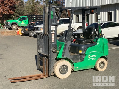 2016 Mitsubishi FG18N 3000 lb Pneumatic Tire Heftruck