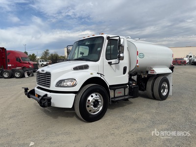 2016 Freightliner M2 106 2000 gal 4x2 Water Truck