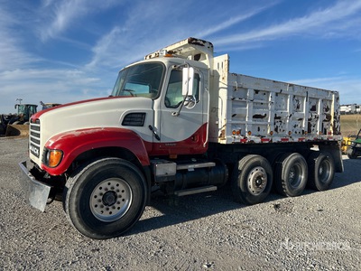 2007 Mack CV713 Granite Granite 8x4 T/A Dump Truck