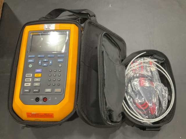 Fluke 729 FC Automatic Pressure Calibrator