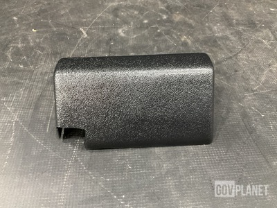 (70) Navistar Defense 3690629C1L Catch Strikes