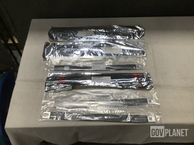 (233) Phoenix Trading 12414642-001 Electrical Grounding Strips