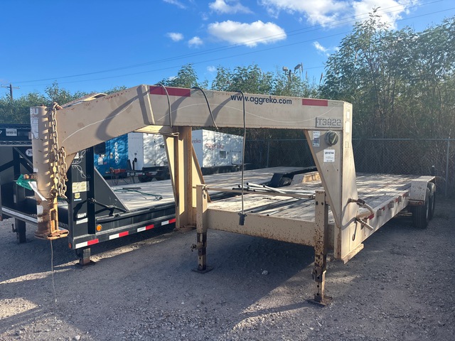 2012 ABU 24 ft T/A Gooseneck Flatbed Trailer