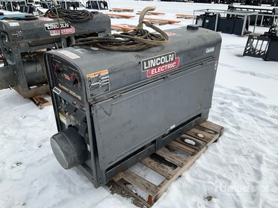 2015 Lincoln Electric Classic 300 HE 300 A Skid-Mounted Stick Electric Welder