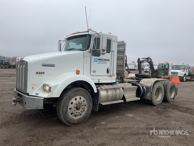 2013 Kenworth T800 6x4 T/A Day Cab Truck Tractor