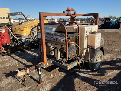 Hydro Tek Pressure Washer