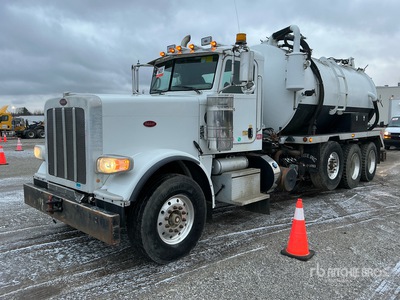Masport on 2013 Peterbilt 388 8x4 Vacuum Tanker Truck