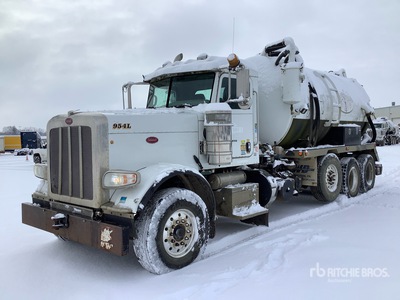Masport on 2013 Peterbilt 388 8x4 Vacuum Tanker Truck