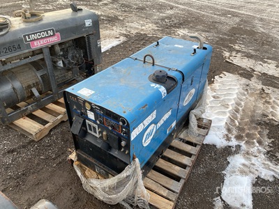 2008 Miller Electric Pipe Pro 304 300 A Multi-Process Engine Driven Welder