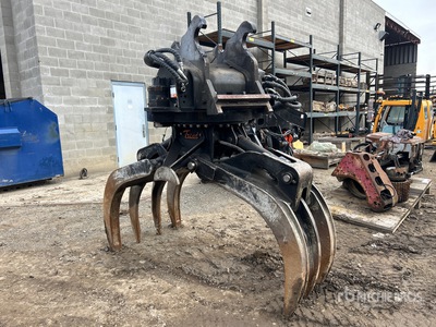 2023 SNS Attachment SPG35 Q/C Grappin à grumes