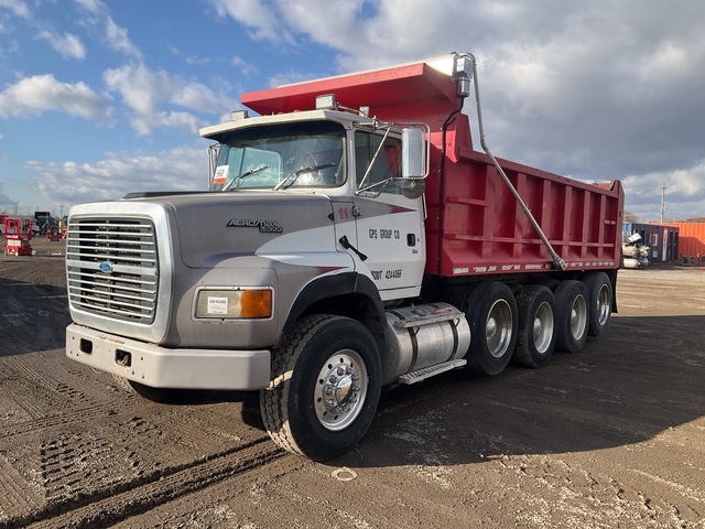 1995 Ford L900 10x4 Quad/A Dump Truck