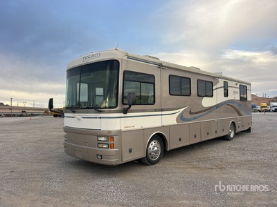 2000 Freightliner Fleetwood Samochód z częścią mieszkalną