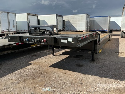 2017 Landoll 52 ft T/A Hydraulic Tail Trailer