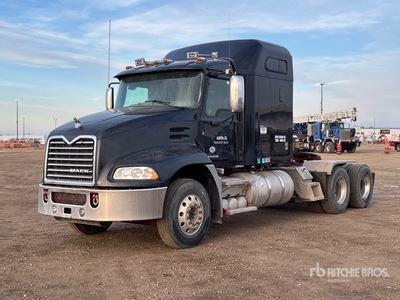 2018 Mack CXU613 6x4 Sleeper Truck Tractor