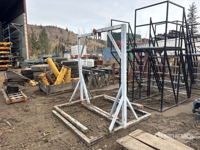 Quantity of (2) Stands