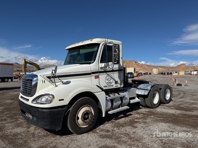 2009 Freightliner Columbia 120 6x4 T/A Sleeper Truck Tractor