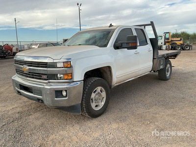 2017 Chevrolet Silverado 2500HD 4x4 Extended Cab Platte vrachtwagen