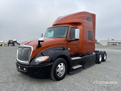 2021 International LT625 6x4 3- Achs Sattelzugmaschine mit Schlafkabine