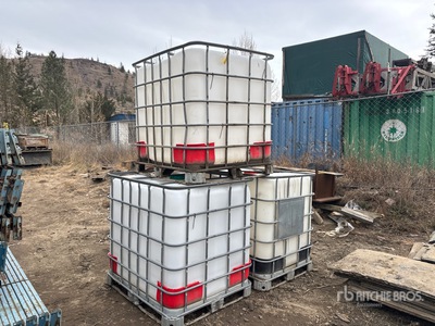 Quantity of (3) Plastic Cube Tanque