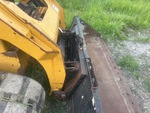 Chassis with Quick Coupler to Arms Pins