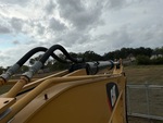 Hydraulics with Stick Cylinder