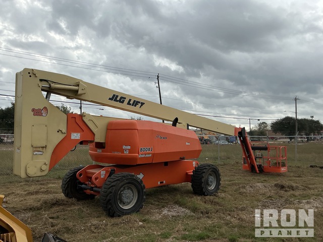 ELEVADOR ARTICULADO 2013 JLG 4WD 800AJ