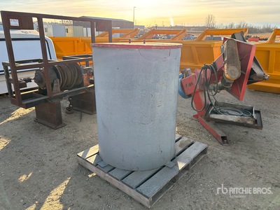 36 in Round Steel Container With Lid