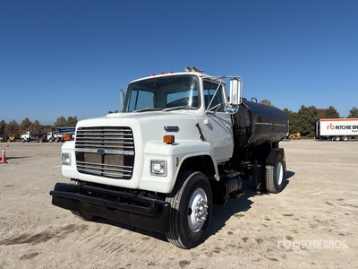 1989 Ford LN8000F 4x2 Water Truck