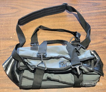 (18) Nylon Utility Bags