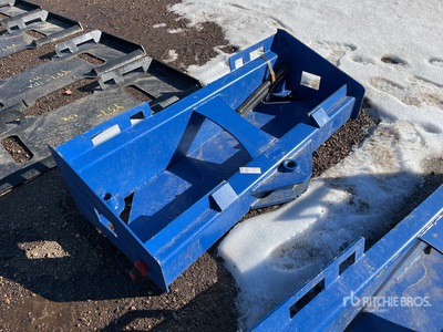 2024 Kit Containers QT-BSS 39 in Skid Steer Bale Spear (Unused)