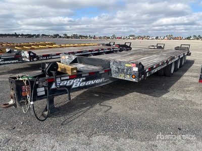 2017 Eager Beaver 25XPT 28 ft Tri/A Rimorchio per attrezzatura