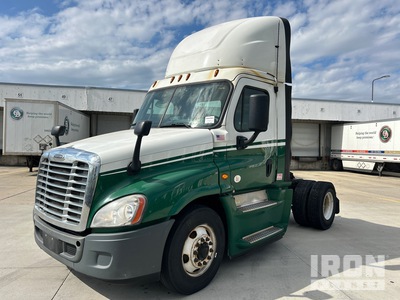 2017 Freightliner Cascadia 125 4x2 S/A Day Cab Truck Tractor