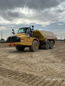 2014 Cat 740B شاحنة مياه مفصلية