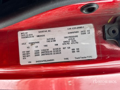 2020 International LT625 6x4 Ciągnik siodłowy T/A z kabiną sypialną