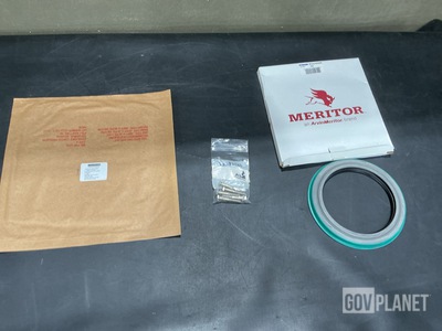 (54) Seals, (264) Gaskets, (1,056) Hex Screws & Assorted Items