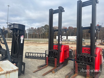 2022 Raymond 750-DR32TT 3200 lb Reach Truck