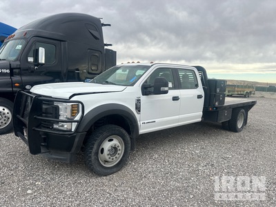 2019 Ford F-550 XL 4x4 Crew Cab Flatbed Truck