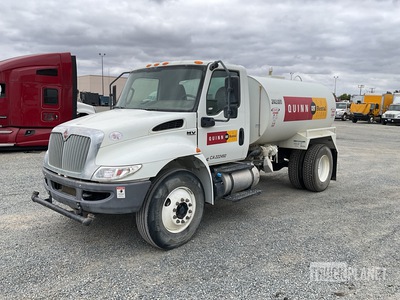 2022 International MV 607-L 2000 gal 4x2 Water Truck