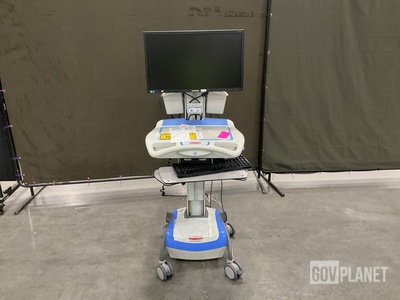 Rubbermaid Medical Solutions 9M38-00-C55 Mobile Cart