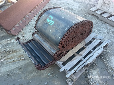 Live Bottom Trailer Chain and Belt Assembly