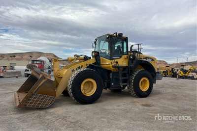 2018 Komatsu WA380-8 Wheel Loader