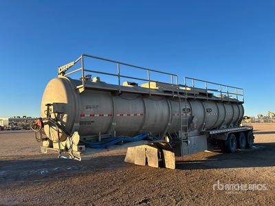 2014 Dragon 42000 L Tri/A Tanker Trailer
