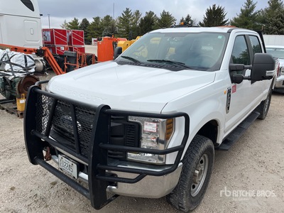 2019 Ford F-250 4x4 Crew Cab Pickup