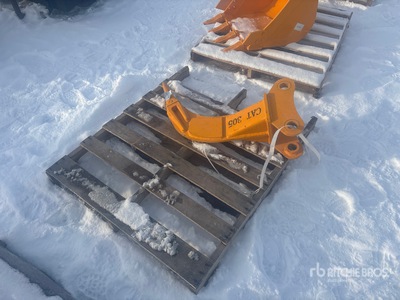 2025 GIYI 33 in Défonceuse pour excavatrice - Fits Cat 305 (Unused)