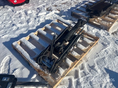 2025 GIYI GY-XJ5T 36 in Hydraulic CAT Hydraulic Excavator Thumb (Unused)