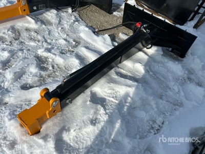 2025 GIYI GY-TBL47 86 in Skid Steer Telescopic Boom (Long Cylinder) Divers - Accessoires pour chargeuse à différentiel - Fits GIYI TBL47 (Unused)